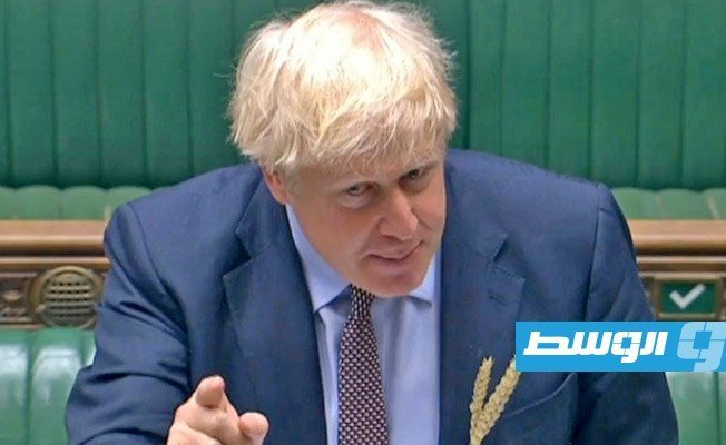 رئيس الوزراء البريطاني يدعو مواطنيه إلى التزام «الحذر»