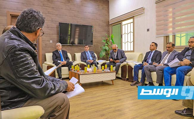 اجتماع باشاغا مع عمداء بلديات منطقة البطنان، الخميس 22 ديسمبر 2022. (المكتب الإعلامي للحكومة)