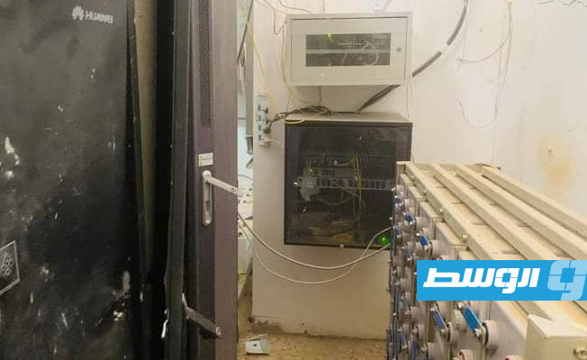 صيانة معدات شبكة ليبيا للاتصالات والتقنية في أبوقرين