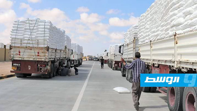 صندوق موازنة الأسعار يبدأ توزيع الدّقيق على المخابز العاملة في بنغازي