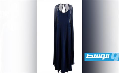 فستان باللون الأزرق من تصميم جيني بيكهام (الإنترنت)