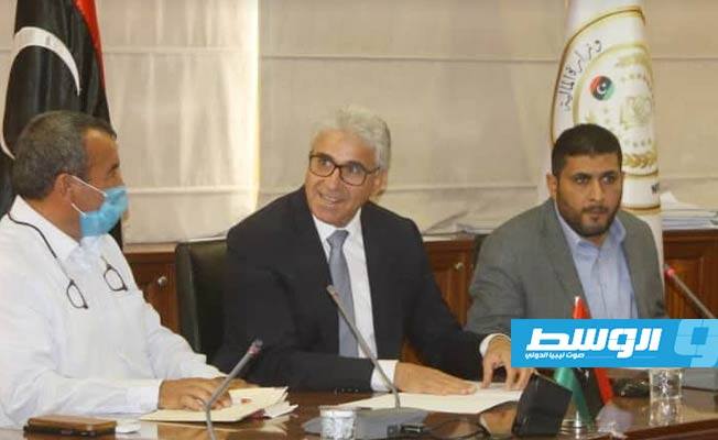 وزير المالية فرج بومطاري، مع وزير الداخلية فتحي باشاغا, 6 سبتمبر 2020. (مالية الوفاق)