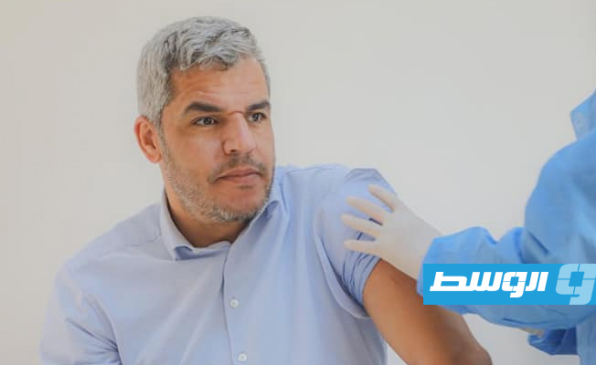 انطلاق حملة التطعيم ضد فيروس «كورونا» في بلدية زليتن