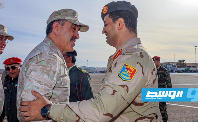 Haftar receives Russian Deputy Defense Minister in Benghazi