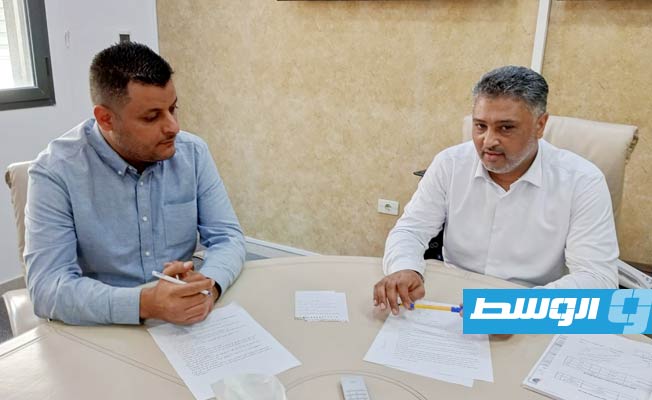 اجتماع العبدلي مع عميد بلدية أبوسليم، الأحد 29 مايو 2022. (الشركة العامة للكهرباء)