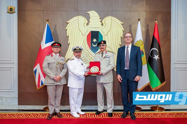 Marshal Haftar meets UK Defence Senior Advisor Edward Ahlgren in Benghazi