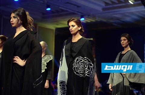بالصور: تكريم مصممي الأزياء العرب في ختام «إنترناشيونال فاشون آورد»