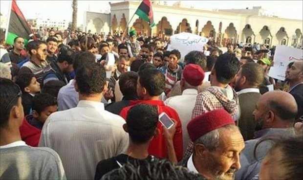 بلدية بنغازي تحدد أماكن تجمعات المشاركين في احتفالات الكرامة