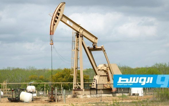 أسعار النفط تغلق عند أعلى مستوى لها منذ نحو عامين