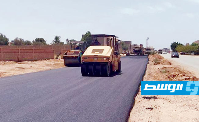 تنفيذ الجزء الأخير من رصف الطريق الدائري الرابع في بنغازي