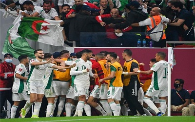 كأس العرب: الجزائر تقصي قطر وتلحق بتونس إلى النهائي