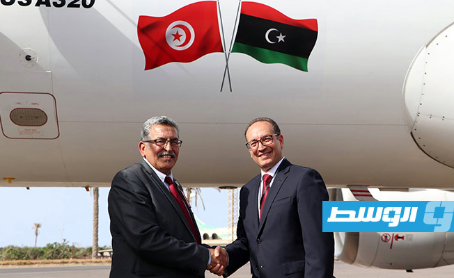 مطار معيتيقة يستقبل أولى رحلات الخطوط الجوية التونسية بعد توقف 7 سنوات