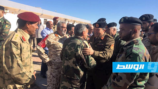 آمر منطقة طرابلس العسكرية يزور بني وليد