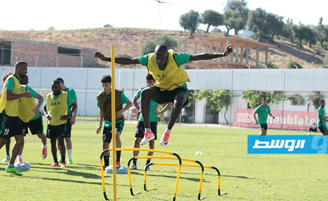 تدريبات فريق الأهلي طرابلس لكرة القدم في تونس. (صفحة النادي الأهلي )