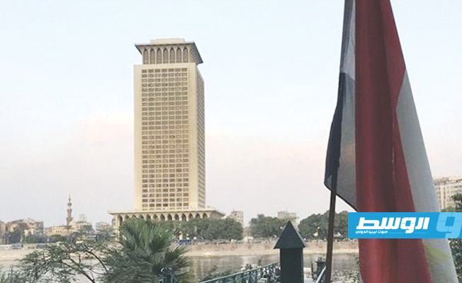مصر تدين الهجوم الإرهابي على مركز للشرطة في إندونيسيا