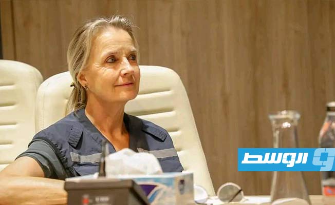 مديرة مكتب منظمة الصحة العالمية في ليبيا إليزابيث هوفن خلال لقائها مسؤولين بحكومة باشاغا، 29 أغسطس 2022. (الإنترنت)