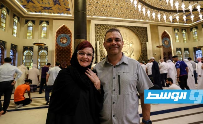 زيارة للمسجد تدفع زوجين كنديين للتعرف على الإسلام في مونديال قطر