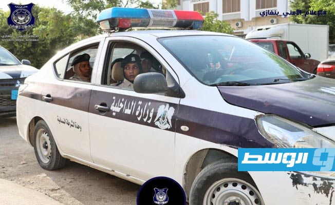 وحدة الشرطة النسائية في حملة أمنية مرورية بمدينة بنغازي، 2 أكتوبر 2022. (مديرية أمن بنغازي)