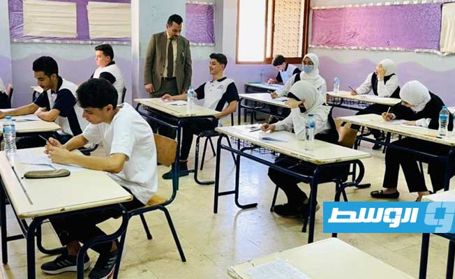 305 طلاب وطالبات من أبناء الجالية الليبية في مصر يؤدون امتحانات الشهادتين الإعدادية والثانوية