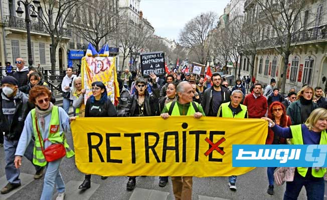 تظاهرات جديدة في فرنسا عشية تصويت على حجب الثقة عن الحكومة