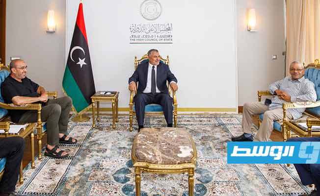اجتماع تكالة مع وفد عمداء بلديات وأعيان مكون الأمازيغ في ليبيا، الثلاثاء 26 سبتمبر 2023. (مجلس الدولة)
