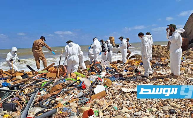 انتشال 38 جثة من شاطئ البحر قرب منطقة الفتائح في درنة