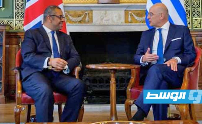 محادثات يونانية - بريطانية حول التطورات في ليبيا وشرق المتوسط