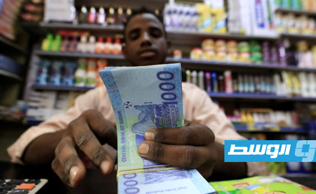 أزمة اقتصادية حادة ترغم أسرًا سودانية على التقشف