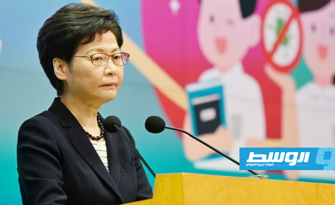 زعيمة هونغ كونغ: على الإعلام ألا يقوض الحكومة