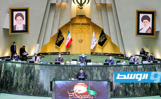 «الشورى» الإيراني يصوت على منح الثقة لحكومة رئيسي