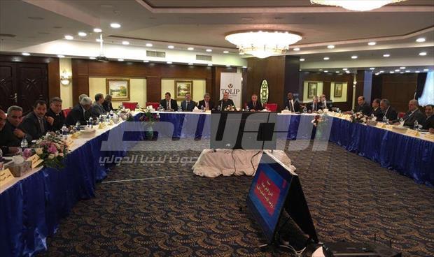 بالصور: تواصل اجتماع توحيد الجيش الليبي في القاهرة