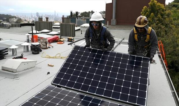 مباني كاليفورنيا السكنية تتحول إلى الطاقة الشمسية