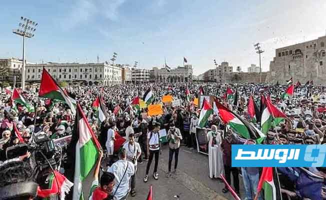 وقفة تضامنية مع الشعب الفلسطيني في ميدان الشهداء بطرابلس (صور)