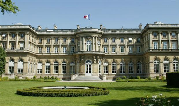 فرنسا تأسف لإصدار المدعي العسكري قرارًا بالقبض على مسؤولين بحكومة الوفاق