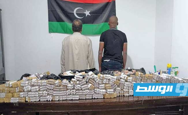 القبض على شخصين بحوزتهما 50 ألف قرص «ترامادول» قرب الرحيبات