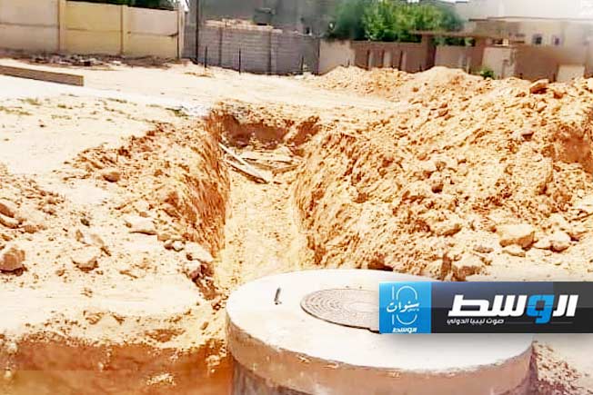 من أعمال إنشاء خزان للصرف الصحي في بلدية هراوة (جهاز تنفيذ مشروعات الإسكان والمرافق)