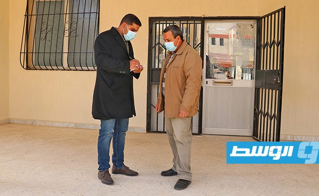 مدير إدارة الخدمات الصحية بنغازي يتفقد المركزين الصحيين «شبنة» و«سيدي يونس»، 12 ديسمبر 2020. (إدارة الخدمات الصحية بنغازي)
