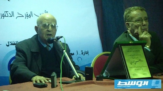 الدكتور وهبي البوري والاستاذ محمد الشويهدي وتكريم مستحق