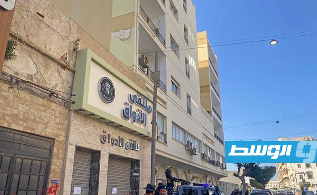 بالصور: مهلة 72 ساعة لعدد من المحلات والعقارات بوسط طرابلس