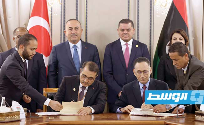 تشاووش أوغلو: الحكومات الموقتة في ليبيا غير ملزمة بموافقة البرلمان على مذكرات التفاهم