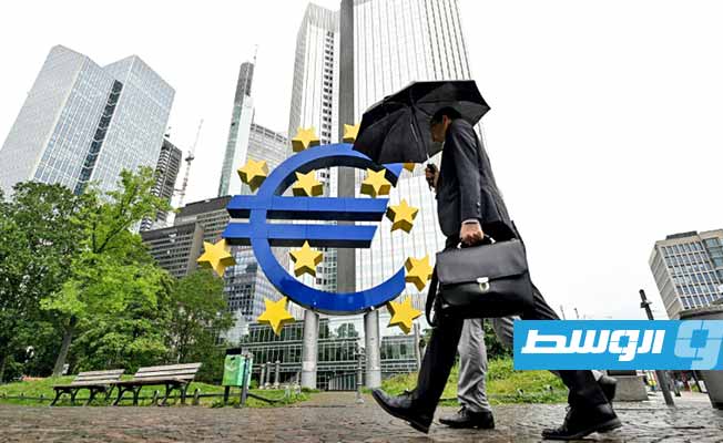التضخم يضع «المركزي الأوروبي» أمام معضلة
