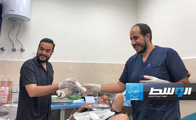 مصابون يتلقون العلاج بمستشفى الجلاء في بنغازي، الأحد 16 يونيو 2024. (صفحة المستشفى على فيسبك)