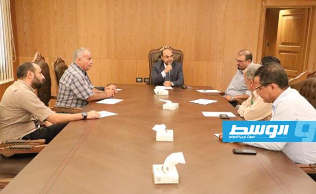بلدية بنغازي تتعاون مع كلية الصحة العامة في مجال البيئة