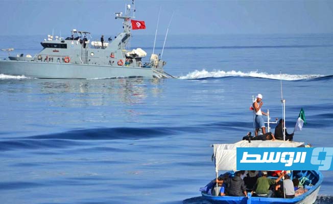 ارتفاع حصيلة ضحايا غرق سفينة مهاجرين قبالة تونس إلى 17 قتيلا