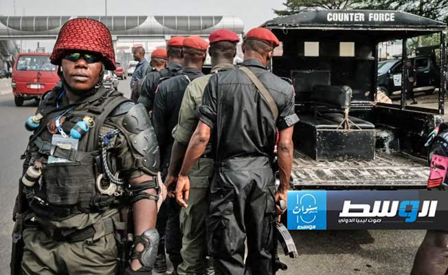 نيجيريا.. الرئيس يحشد القوات الأمنية للعثور على 250 تلميذًا مخطوفًا