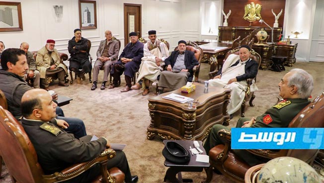 الإعلام الحربي: وفد من 23 بلدية بغرب ليبيا يؤكدون أن الجيش بقيادة المشير حفتر هو الضامن لعدم تقسيم البلاد