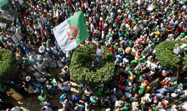 الطلاب الجزائريون في الشارع للأسبوع الـ26 على التوالي