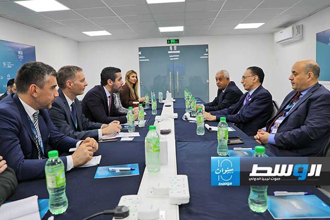 الحويج يتعهد بتسهيلات للشركات الصربية في السوق الليبية