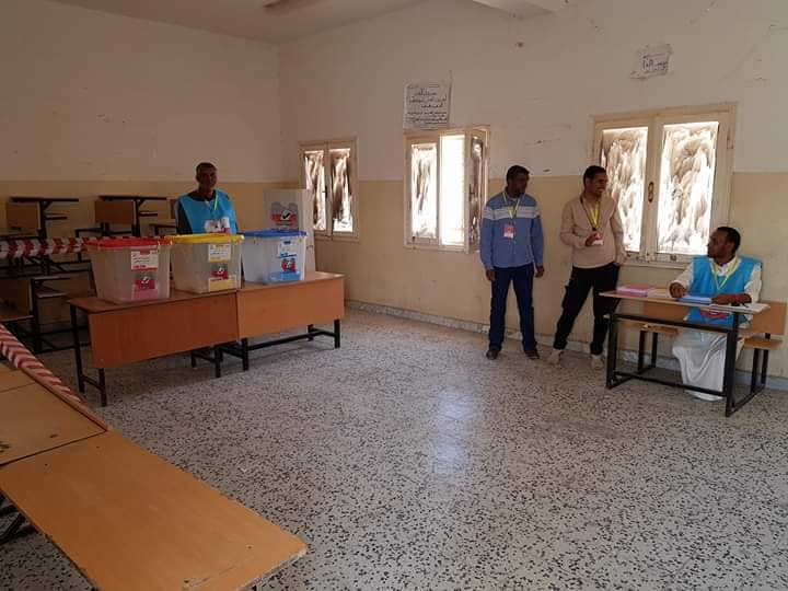 إغلاق مراكز الاقتراع ببراك الشاطئ بعد انتهاء التصويت في الانتخابات البلدية