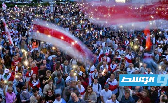روسيا البيضاء.. عشرات آلاف يتظاهرون ضد الحكومة في مينسك (فيديو)